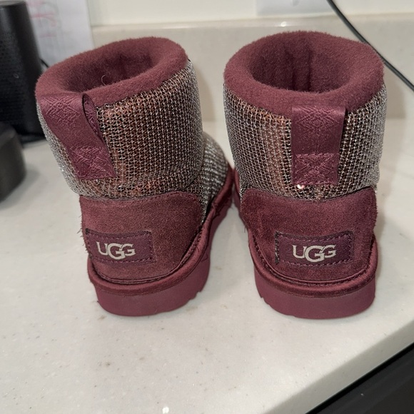 Ugg boots - Picture 3 of 6